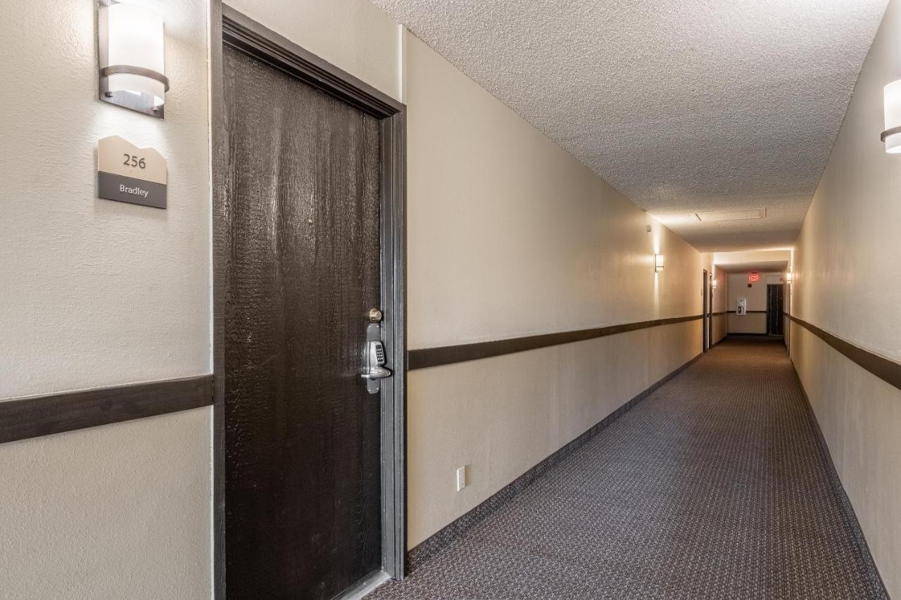 Apartment Summit #256 - Floor Summit 1 Bedrm 1 Bathrm Just Steps Too Little Eagle Sleeps 4
